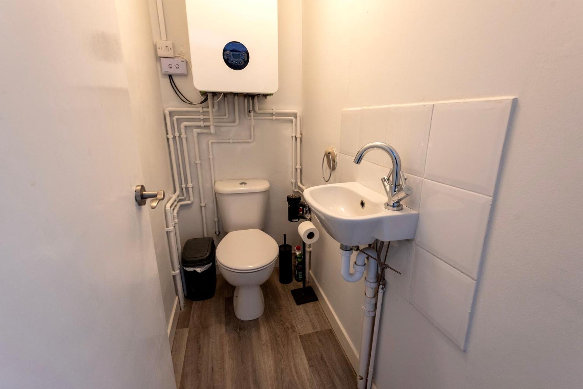 Double Room In Refurbished 5 Bed Home With Wifi And Tv BW Room 4 Solihull Luaran gambar